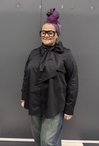 Klasyczna koszula z wiązaniem  RIVABELLA OSTATNIA SZTUKA