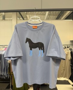 Bluzka  z aplikacją Rivabella   